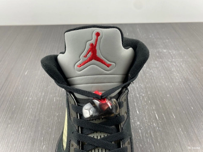 Cheap TBK 5 Noir Jordan Gore-Tex DR0092-001 Air Off 0820